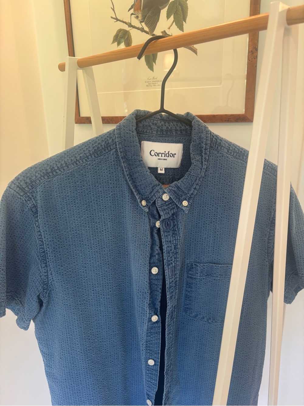Corridor Men’s Blue Short-Sleeve Seersucker Button-Down Shirt